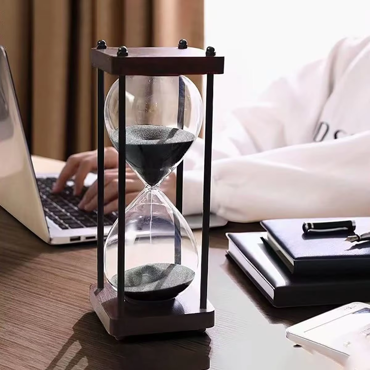 Eclipse Premium Hourglass